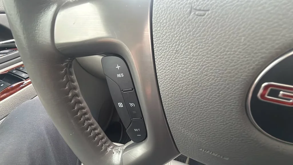 Used 2012 STEALTH GRAY METALLIC GMC SLT image 23