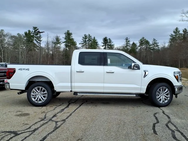 New 2026 Star White Metallic Tri-Coat Ford Lariat image 23
