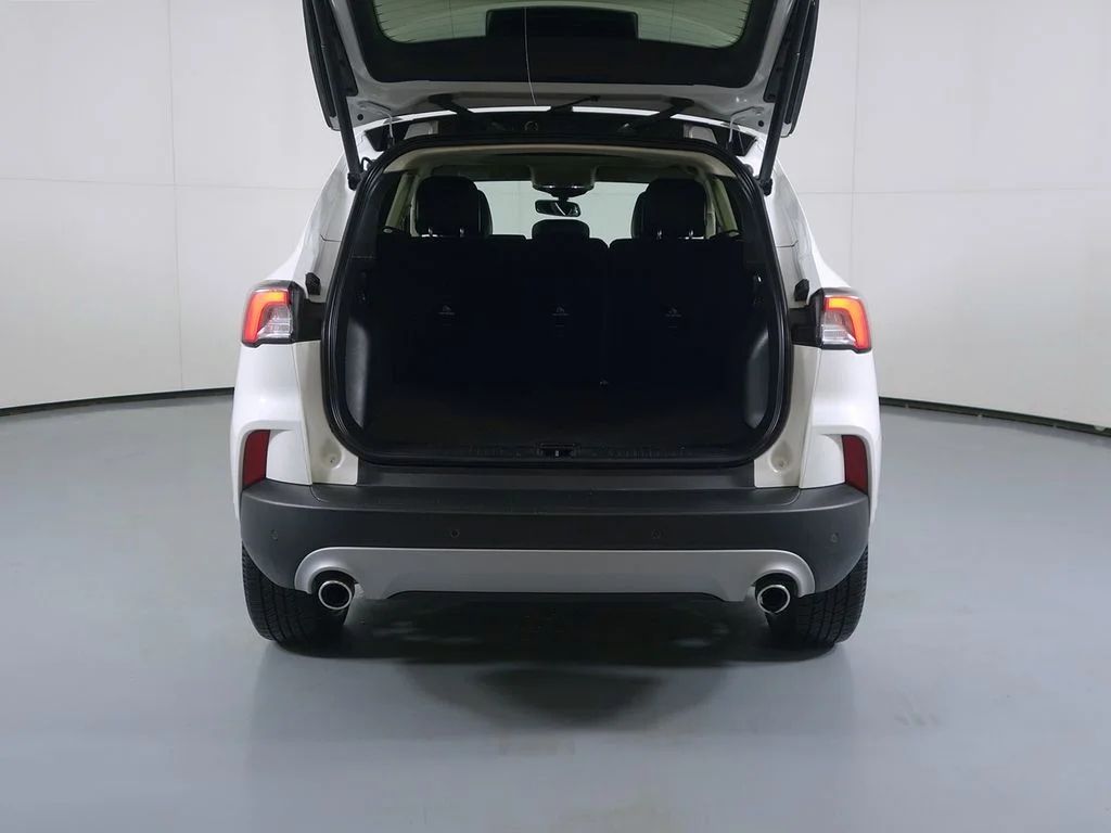 Used 2020 White Ford Titanium image 7