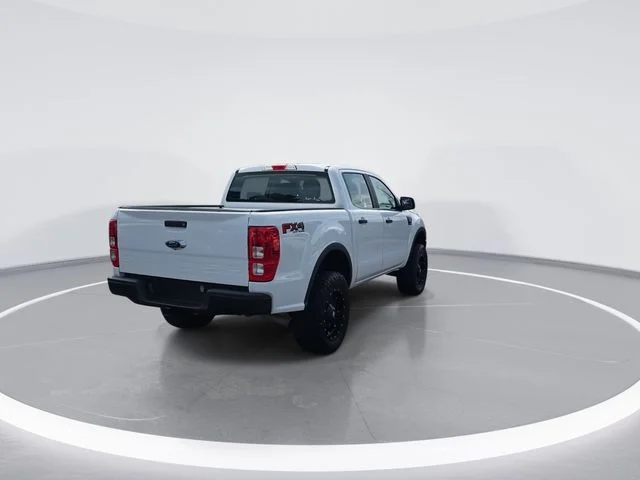 Used 2021 White Ford XL image 2