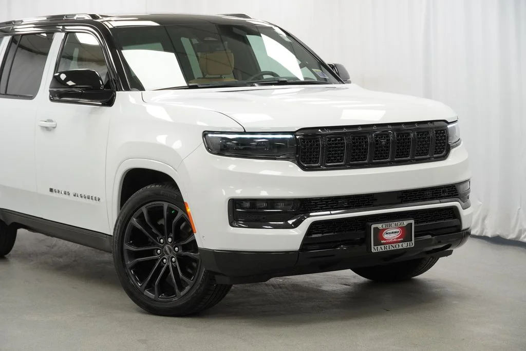 Used 2024 White Jeep Series III image 3