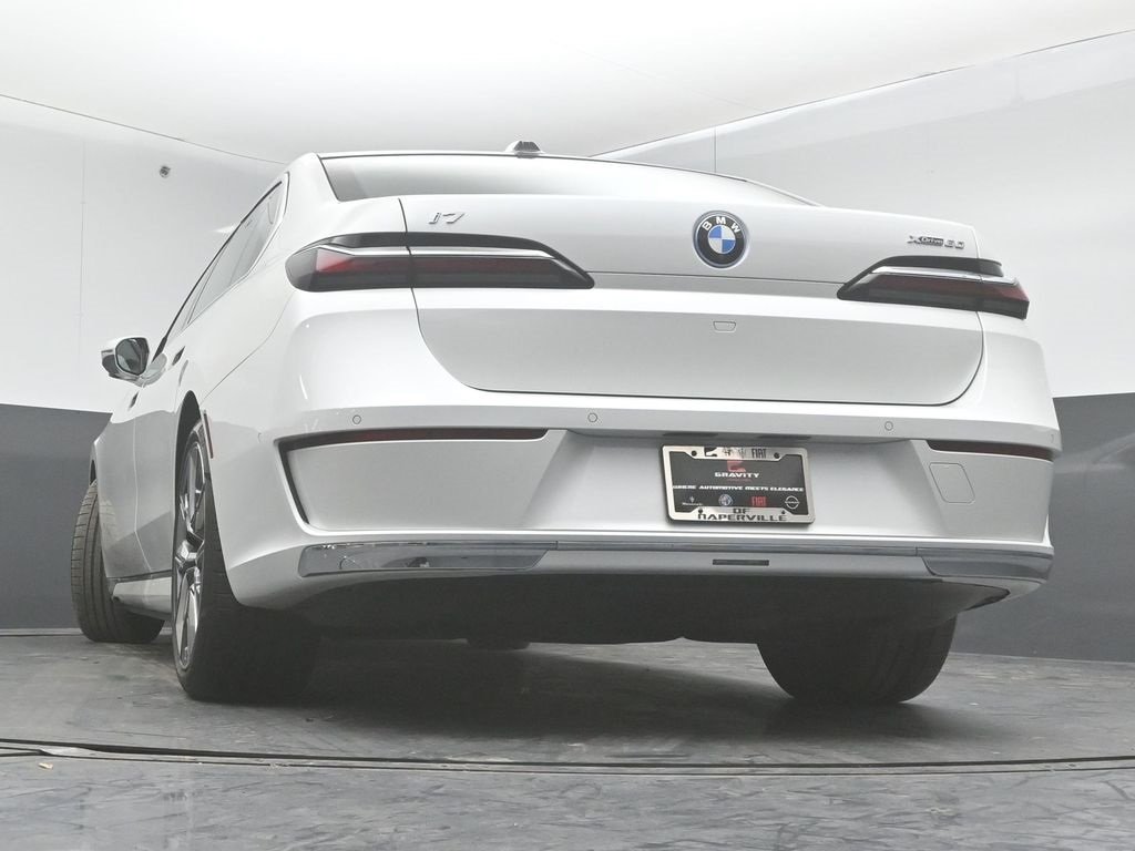 2023 BMW I7 - Image 34