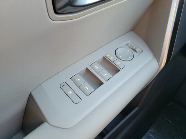 New 2027 Aurora Black Pearl Kia X-Line S image 28