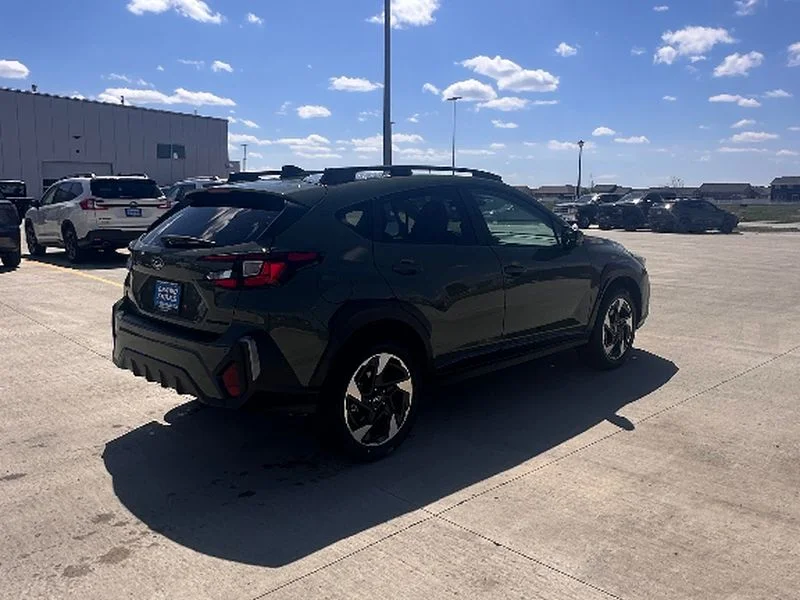 New 2026 ALPINE GREEN Subaru Limited image 5