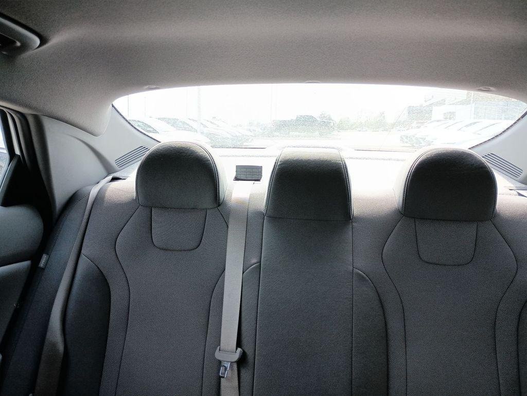 New 2026 White Hyundai SE image 13