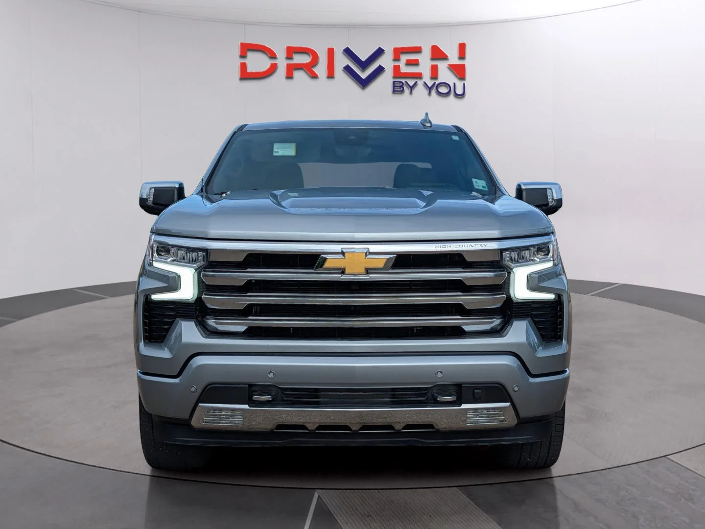 Used 2025 Sterling Gray Metallic Chevrolet High Country image 8