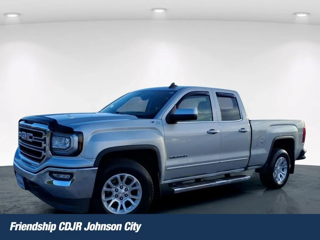 Used 2017 Silver GMC SLE image 1