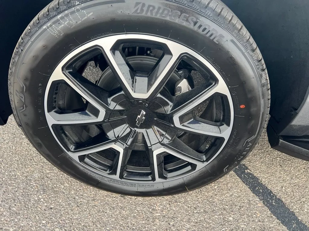 New 2026 Sterling Gray Metallic Chevrolet RST image 36