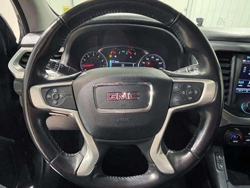 Used 2019 Blue GMC SLE-2 image 37