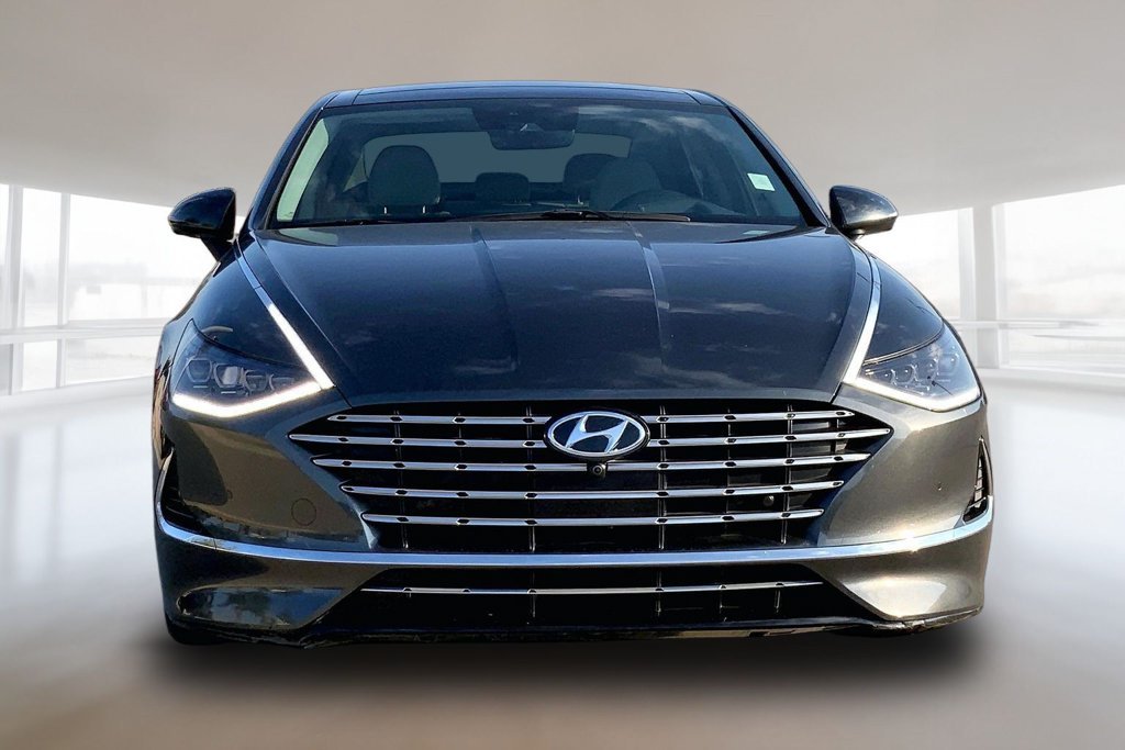 Used 2023 Hampton Gray Hyundai Limited image 3