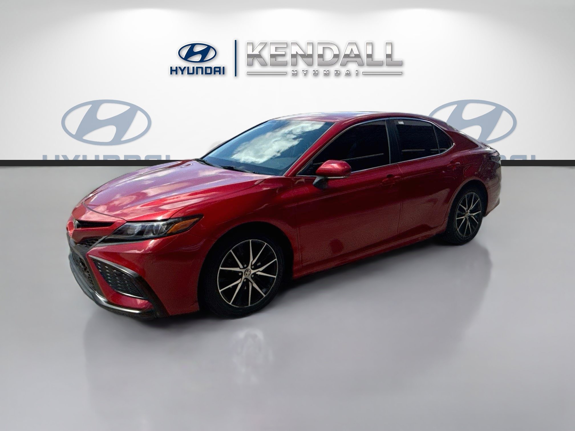 Used 2022 Red Toyota SE image 3