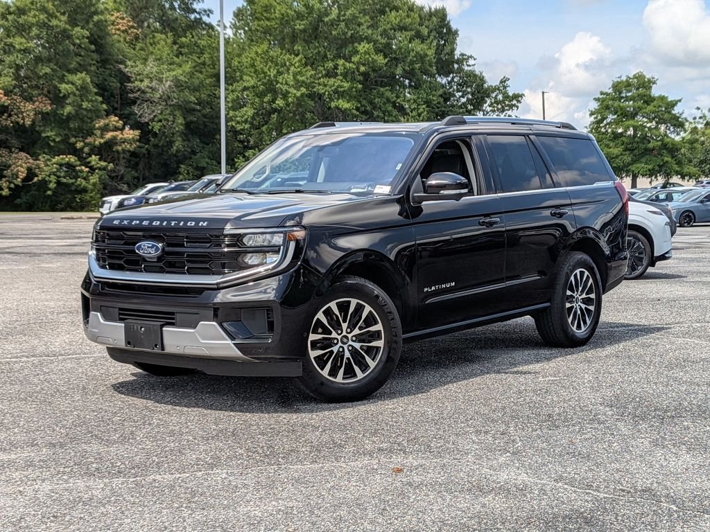 Used 2025 Black Ford Platinum image 1