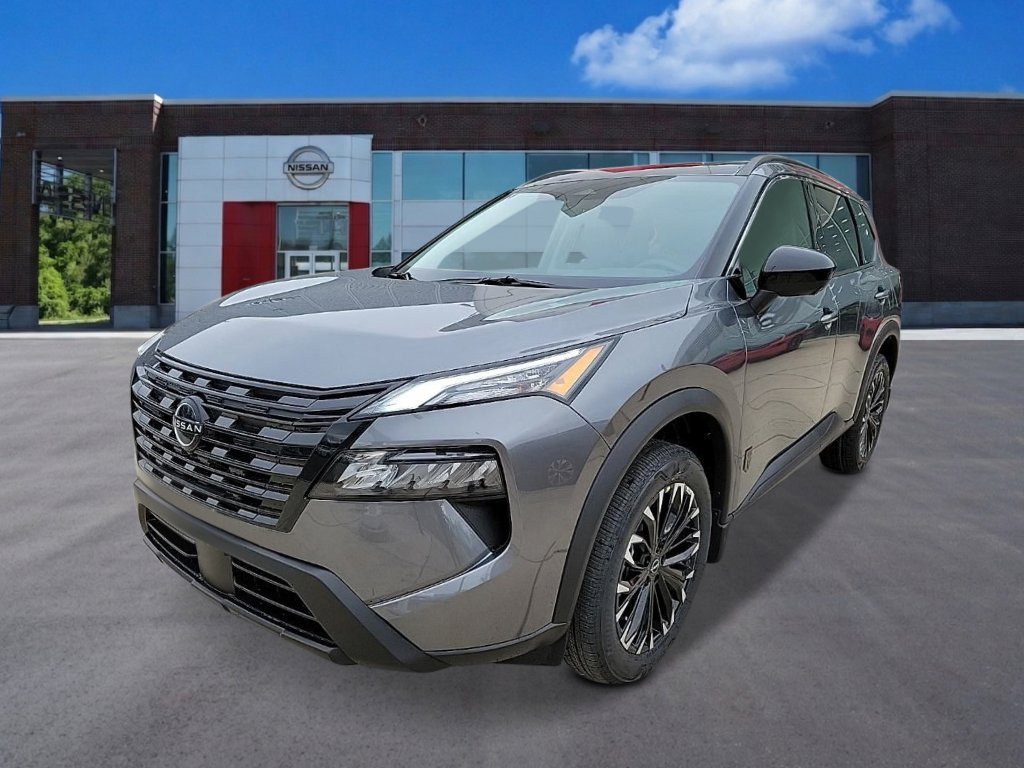 2026 Nissan Rogue Dark Armor AWD's photo