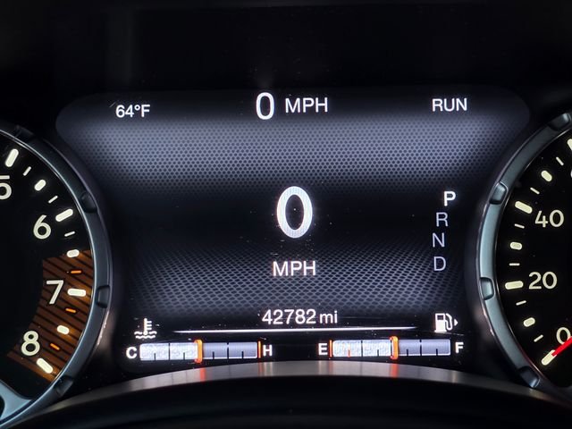 Used 2021 Crystal Metallic Jeep Latitude image 26