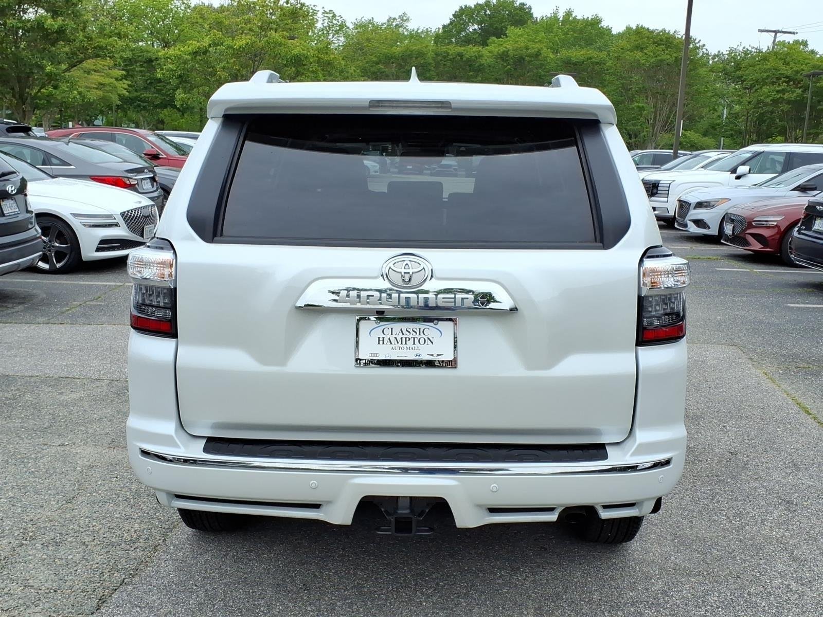 Used 2024 Wind Chill Pearl Toyota Limited image 7