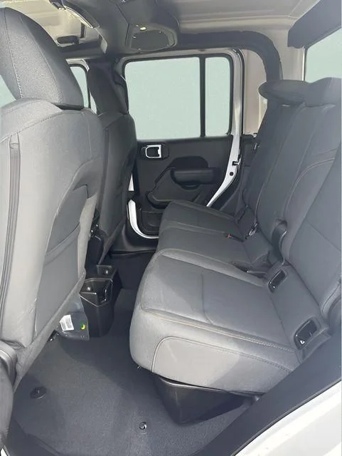 New 2026 Bright White Clearcoat Jeep Sport S image 28