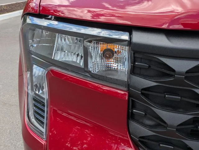 New 2026 Ruby Red Metallic Tinted Clearcoat Ford XLT image 10