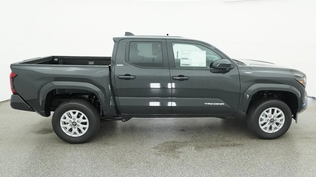 New 2026 Underground Toyota SR5 image 14