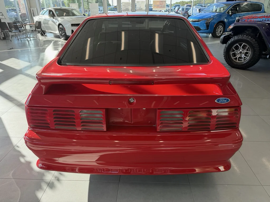 Used 1991 Red Ford GT image 7