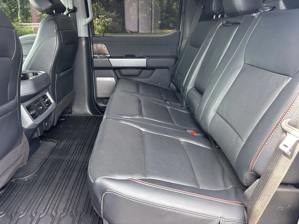 Used 2024 Gray Ford Lariat image 18