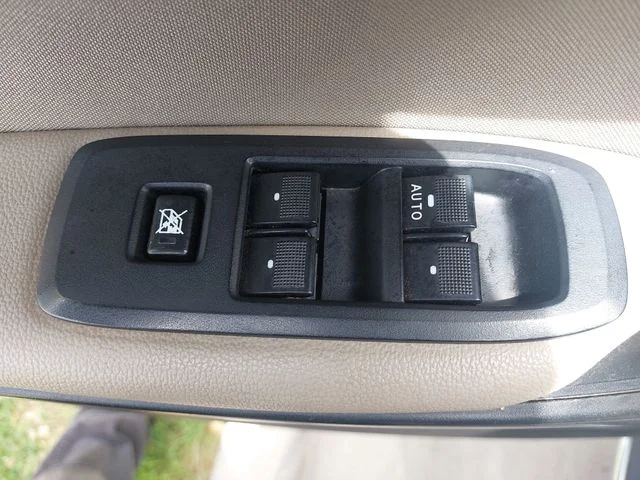 Used 2022 Silver Ford XLT image 27