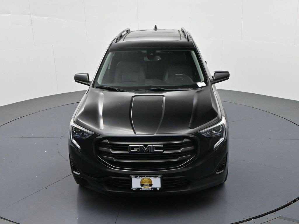 Used 2021 Ebony Twilight Metallic GMC FWD 4dr SLT image 16