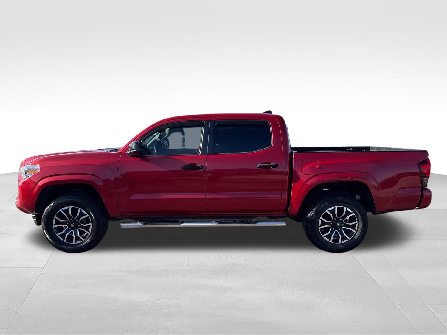 Used 2018 Toyota Tacoma SR with VIN 3TMCZ5AN4JM126399 for sale in Kansas City