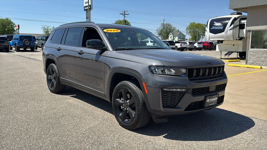 New 2026 Baltic Gray Metallic Clear-Coat Exterior Paint Jeep Limited image 2