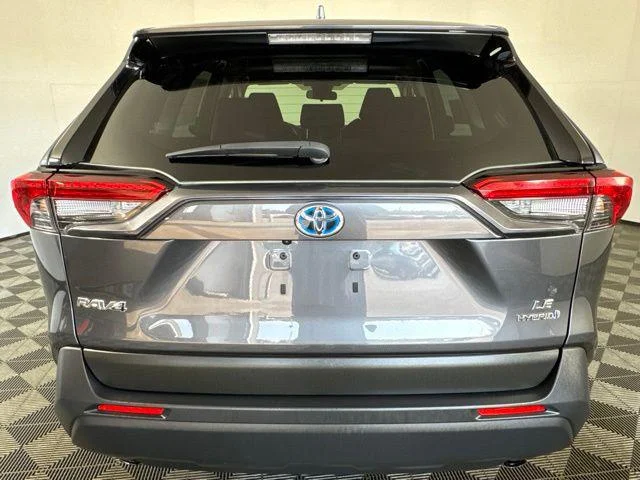 Certified Used 2024 MAGNETIC GRAY MET. Toyota  image 22