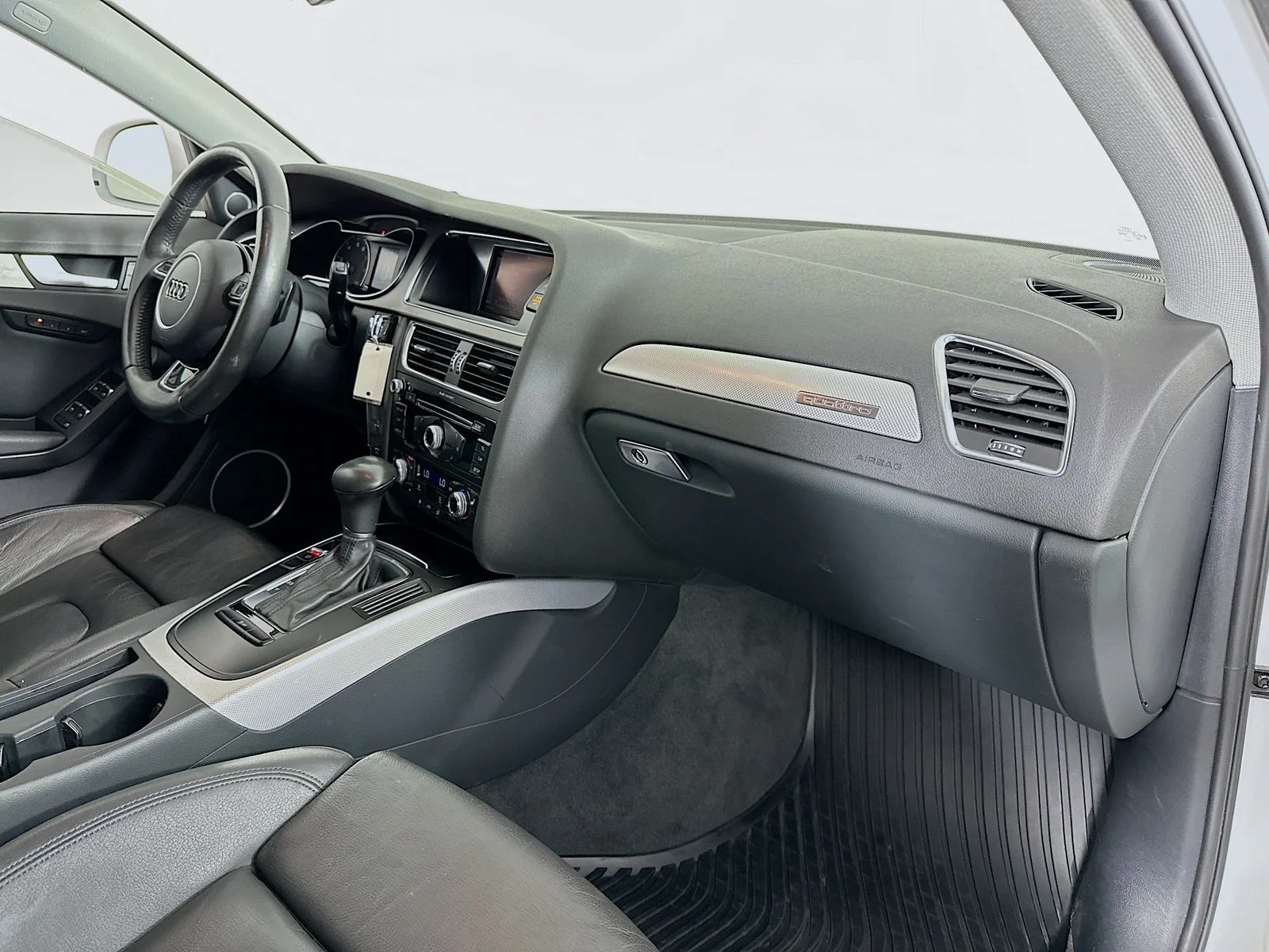Used 2013  Audi 2.0T Premium Plus image 29