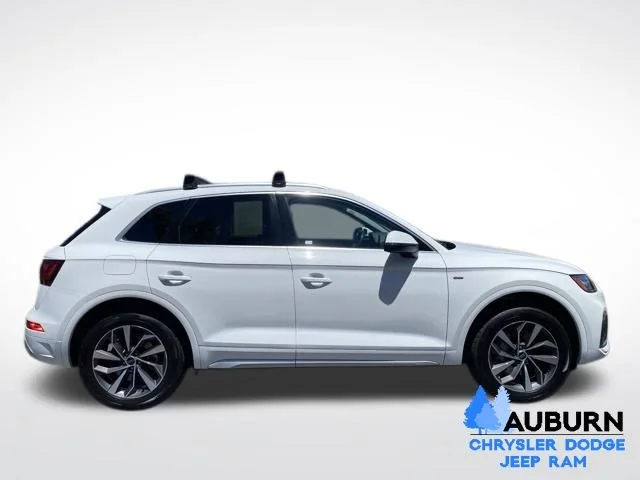 Used 2024 White Audi 45 S line Premium image 8