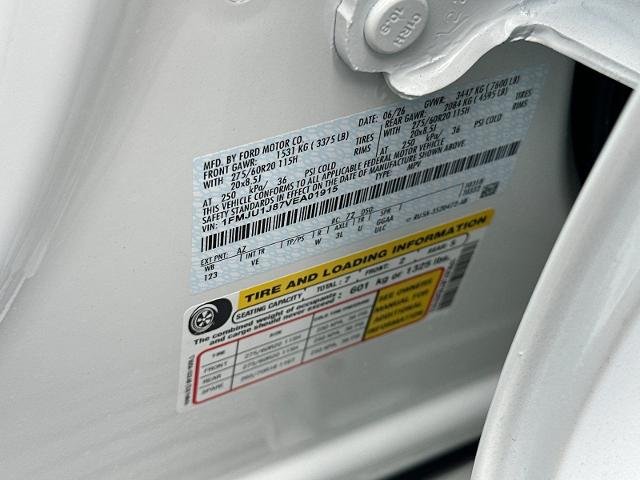 New 2027 Star White Metallic Tri-Coat Ford Active image 56