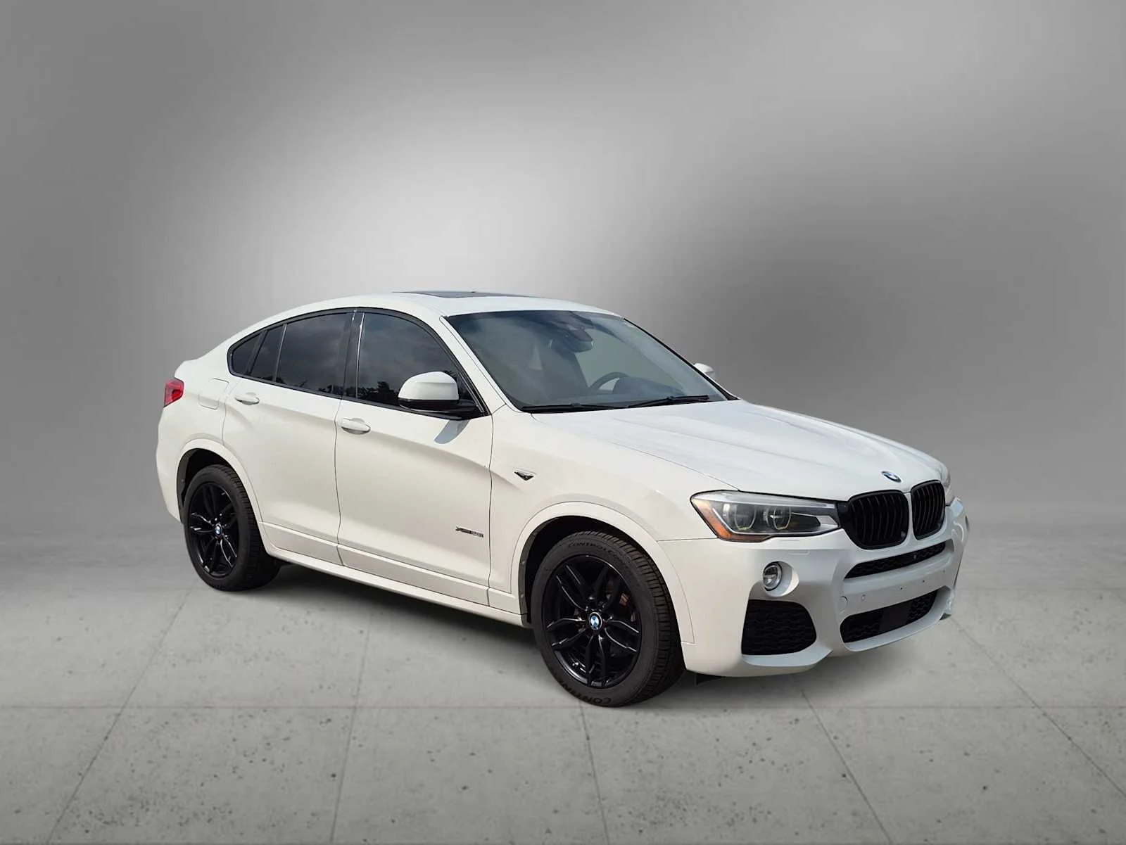 Used 2016 Alpine White BMW xDrive28i image 2