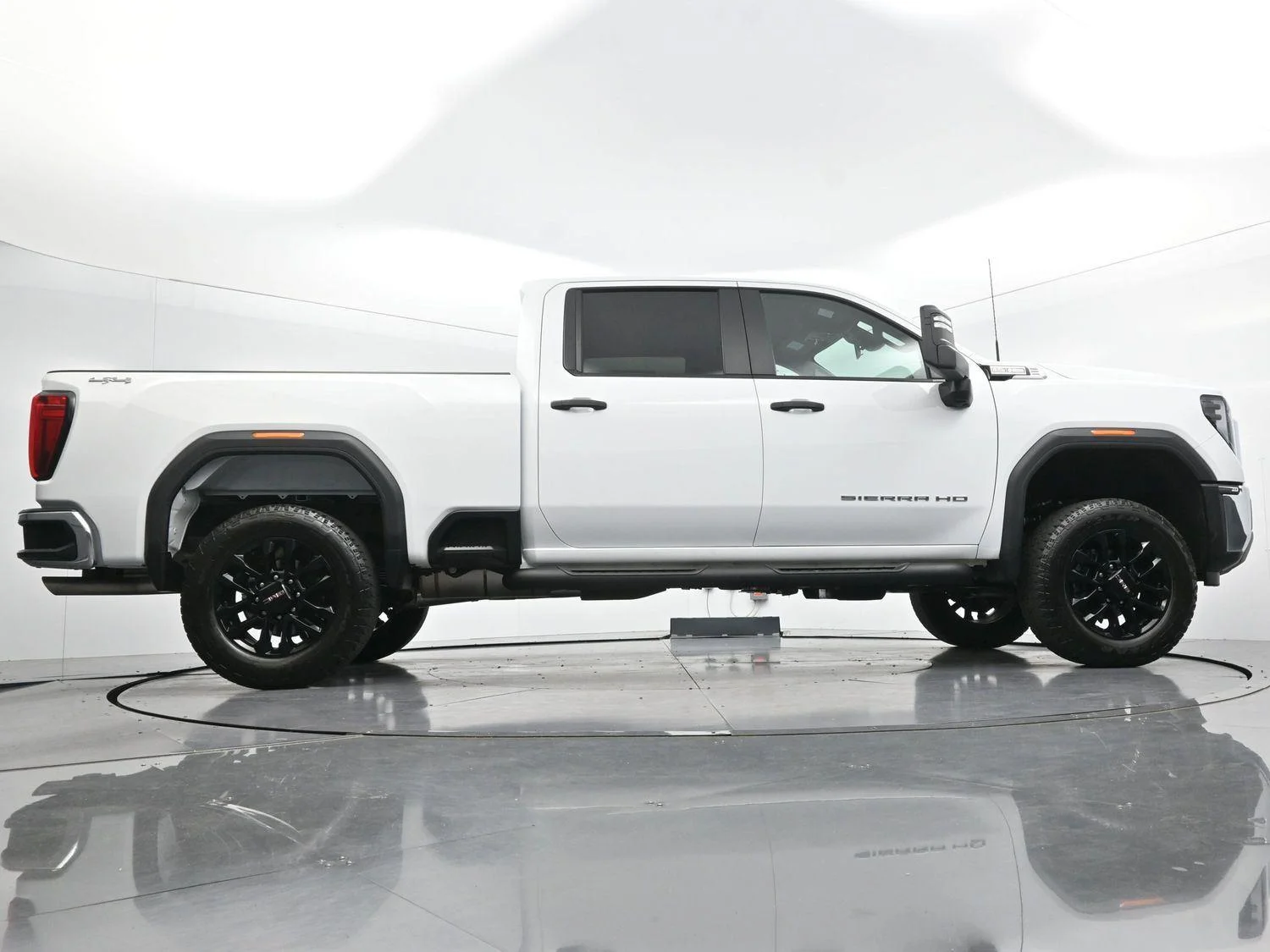 Used 2025 Summit White GMC Pro image 51