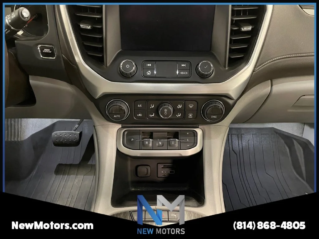 Used 2023 Summit White GMC SLT image 11