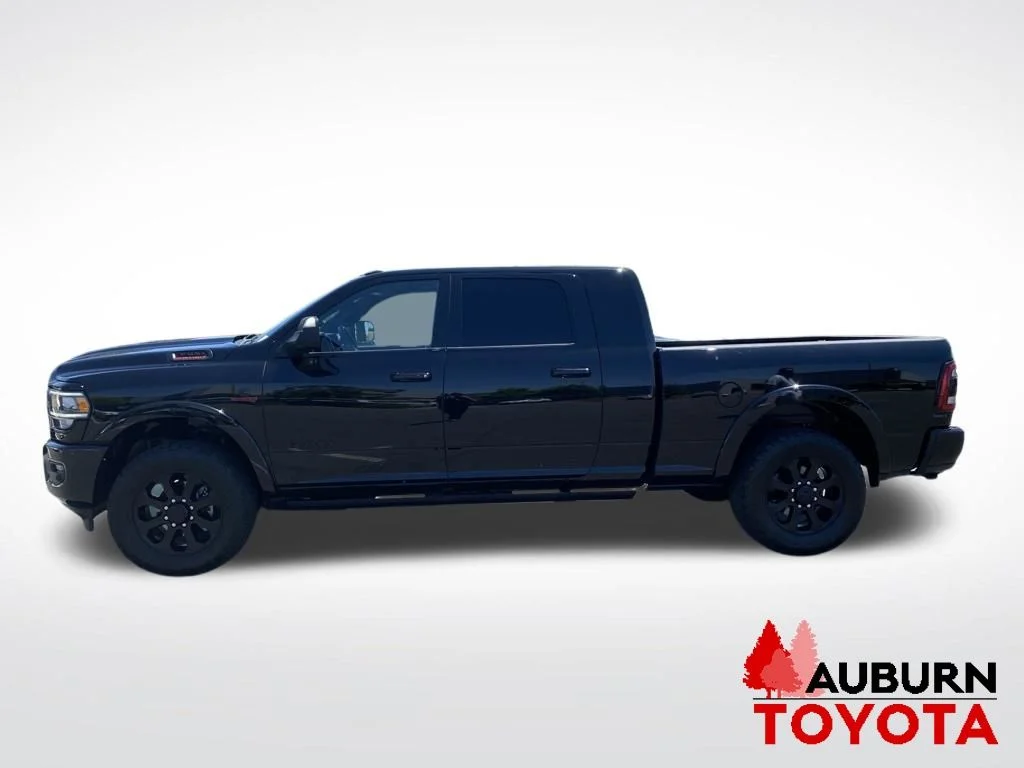 Used 2022 Diamond Black Crystal Pearlcoat Ram Laramie image 4
