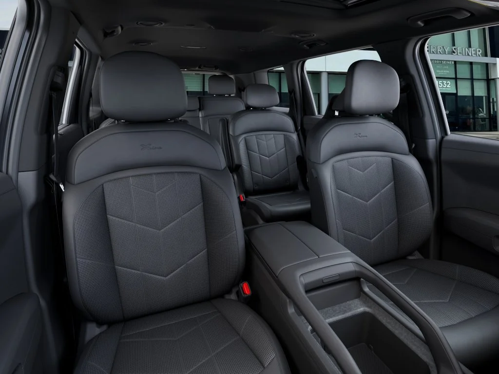New 2027 Panthera Metal Matte Kia X-Line EX image 15