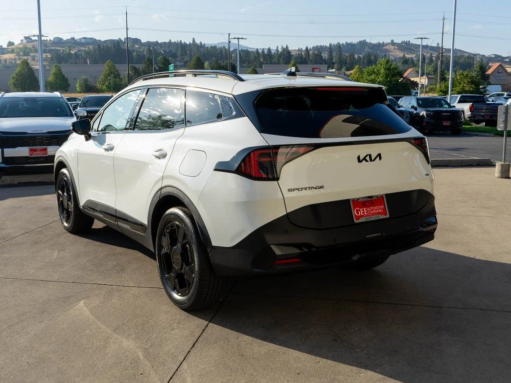 2026 Kia Sportage X-Line Hybrid - Photo 5