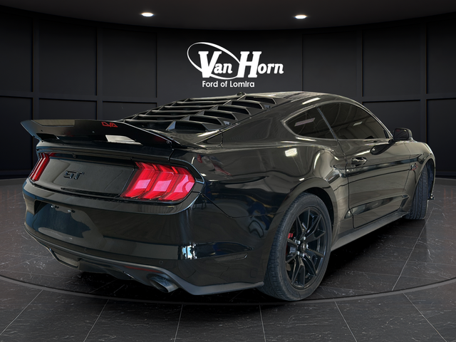 Used 2017 Shadow Black Ford GT Premium image 7