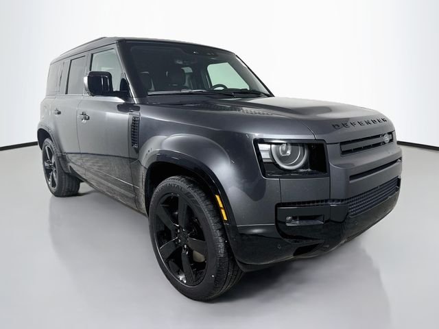 New 2026 Carpathian Grey Land Rover X-Dynamic SE image 3