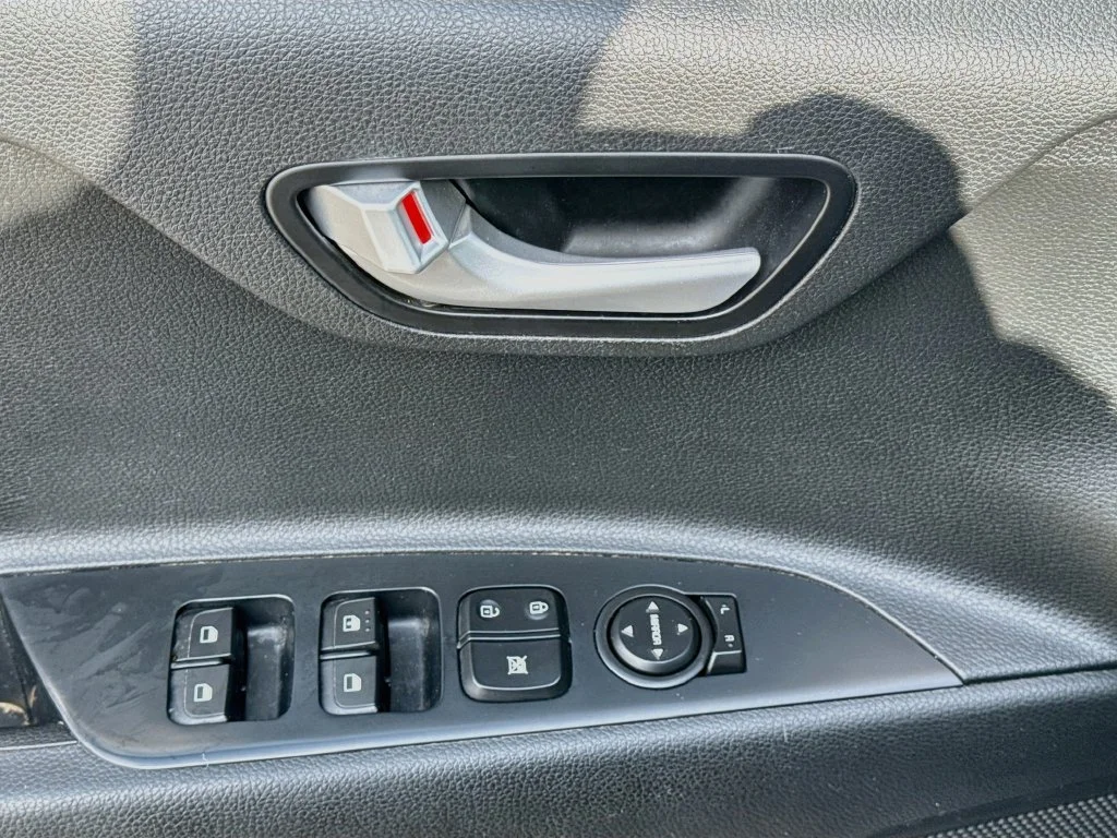 Used 2019 Gray Kia S image 20