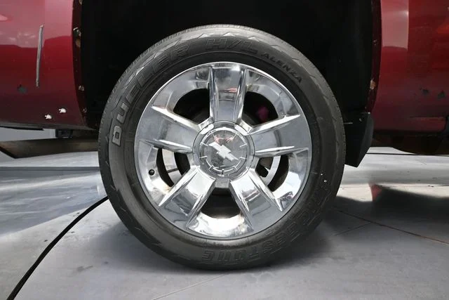 Used 2016 Red Chevrolet LT image 14