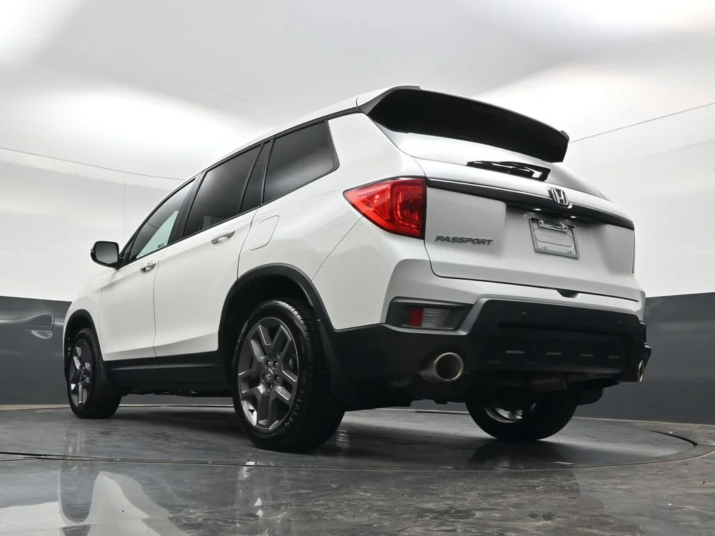 Used 2022  Honda EX-L image 36