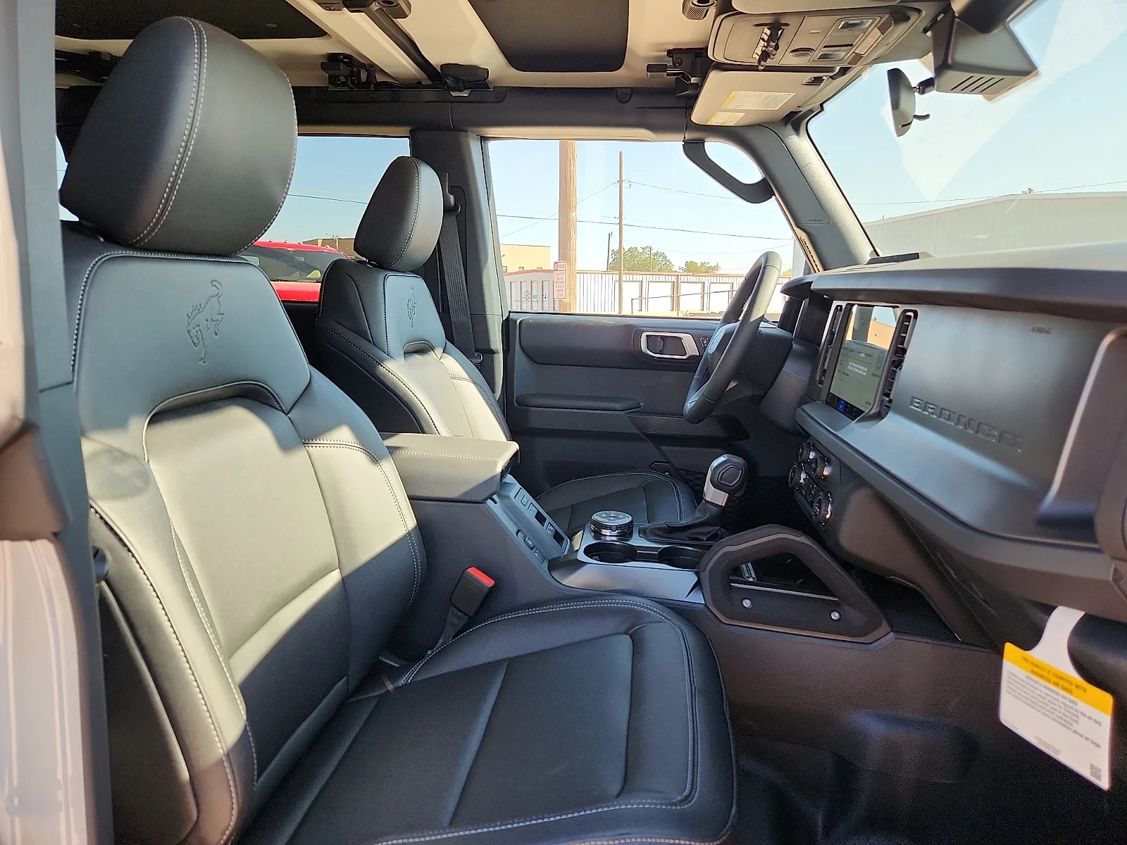 New 2026 Avalanche Gray Ford Badlands image 20