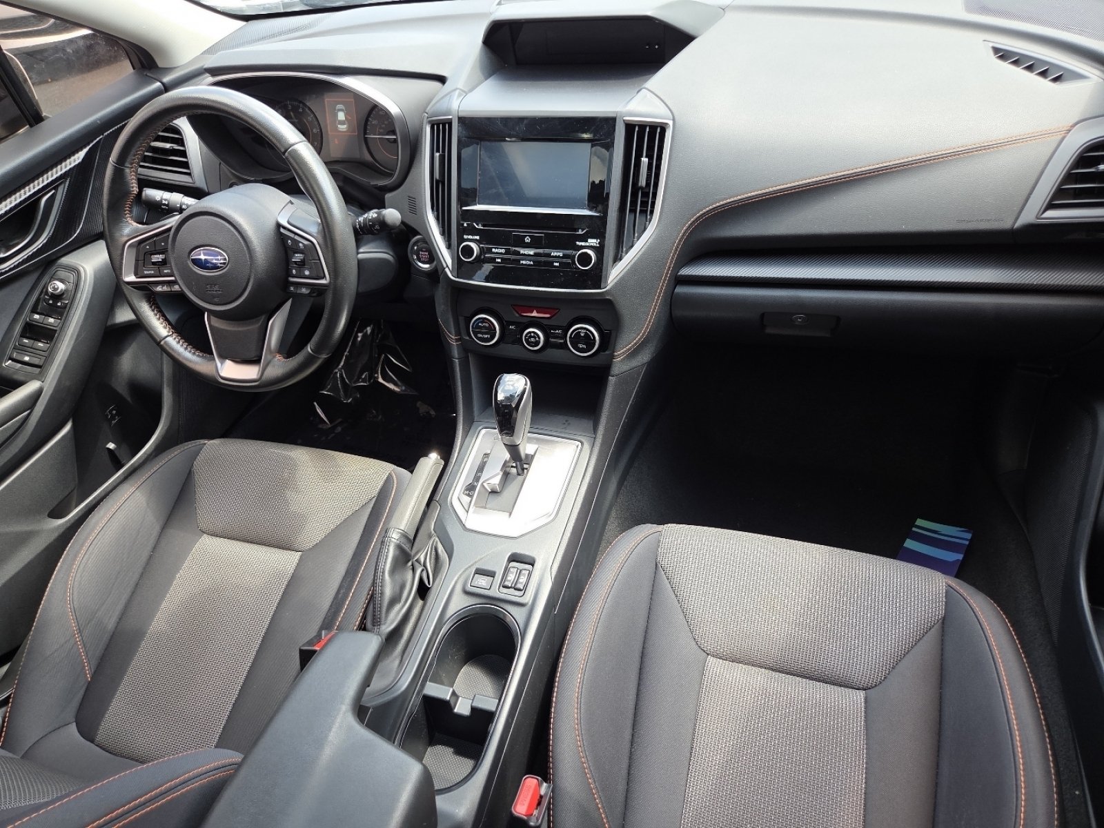 Used 2022 Crystal White Pearl Subaru Premium image 27