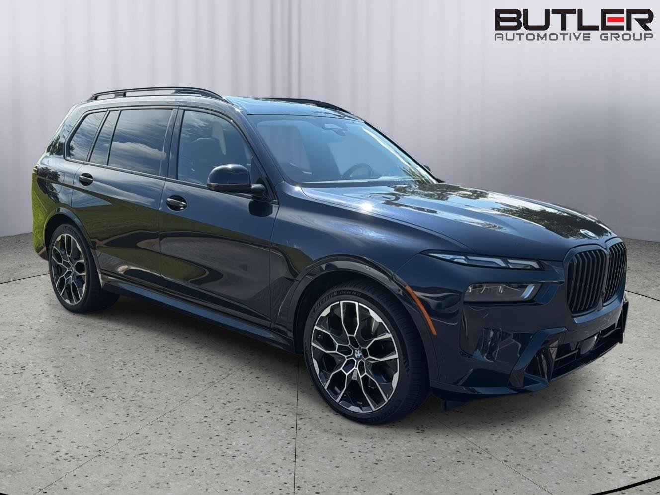 Used 2024 Carbon Black Metallic BMW xDrive40i image 6
