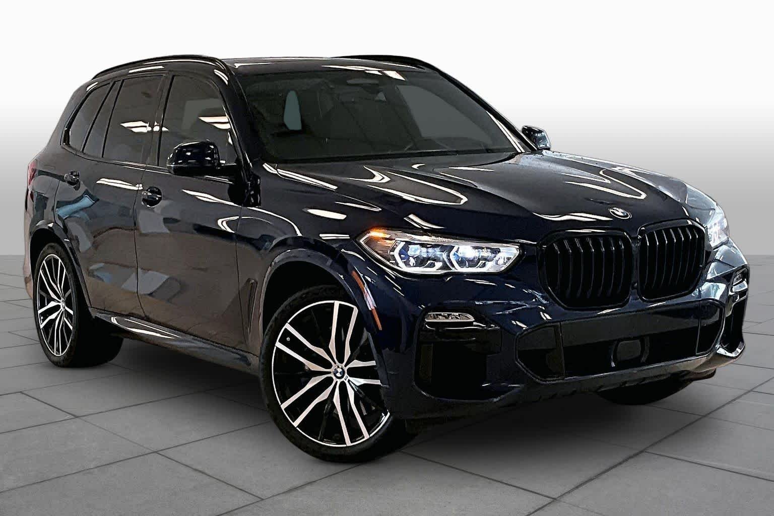 Certified Used 2021 Tanzanite Blue II Metallic BMW M50i image 2
