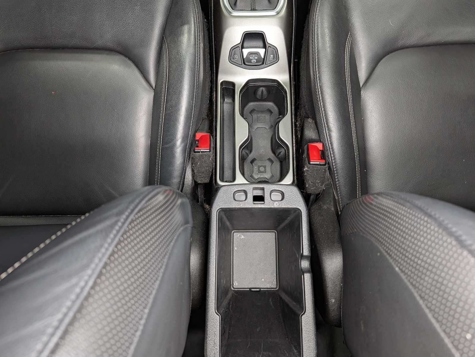 Used 2019 Alpine White Clearcoat Jeep Limited image 21