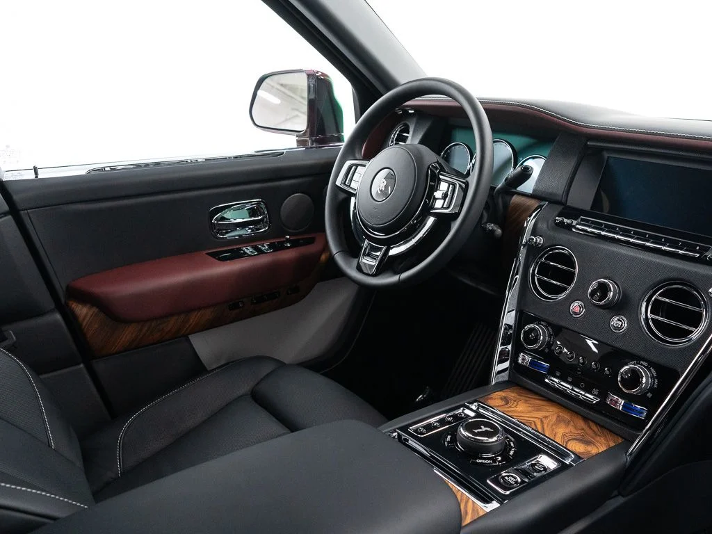 Certified Used 2023 Bohemian Red Rolls-Royce  image 34