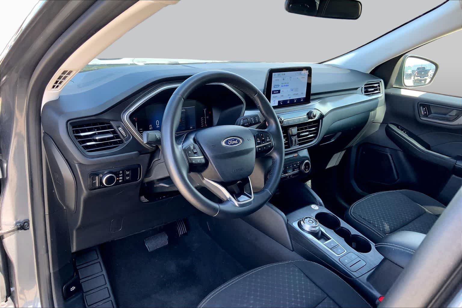 Used 2024 Carbonized Gray Metallic Ford Active image 17